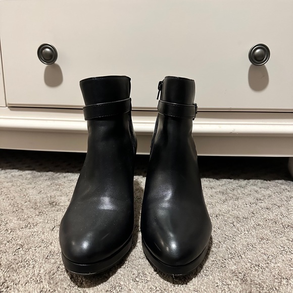 Black Buckle Kelly & Katie Booties with Zippers - Picture 5 of 7